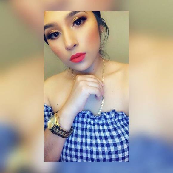 Meet your Posher, Luphita - Picture 1 of 1